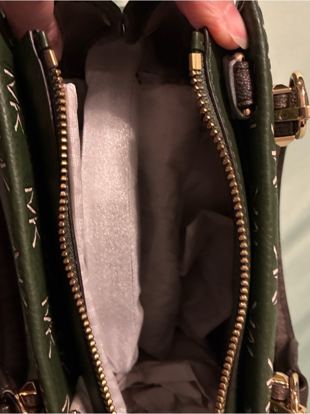 Michael kors ladies Marilyn Amazon green small crossbody purse - Picture 8 of 9